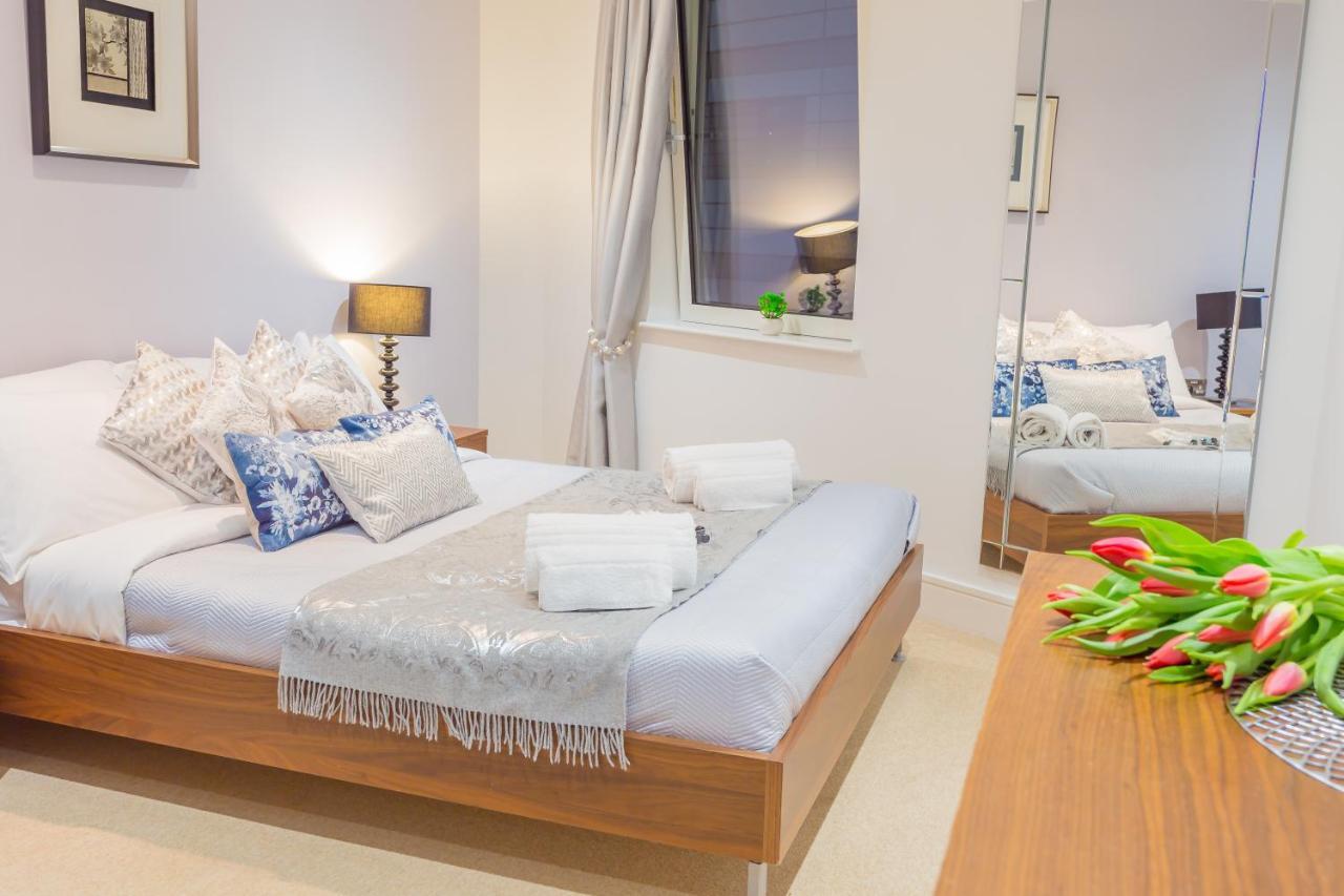 River Walk Suite - Canary Wharf Лондон Екстер'єр фото